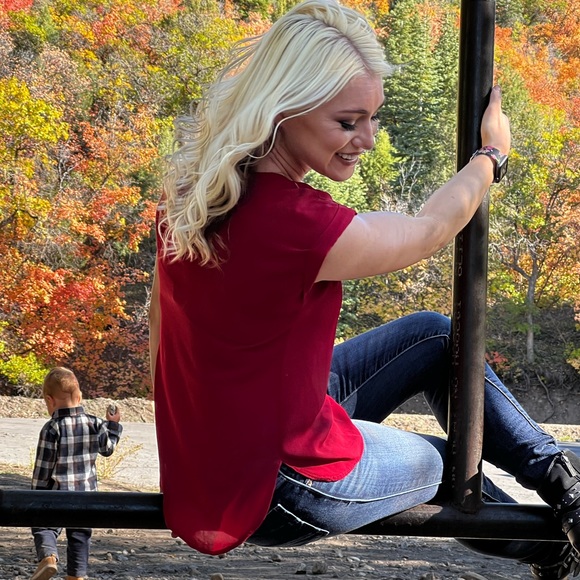 Meet your Posher, Jen - Picture 16 of 16